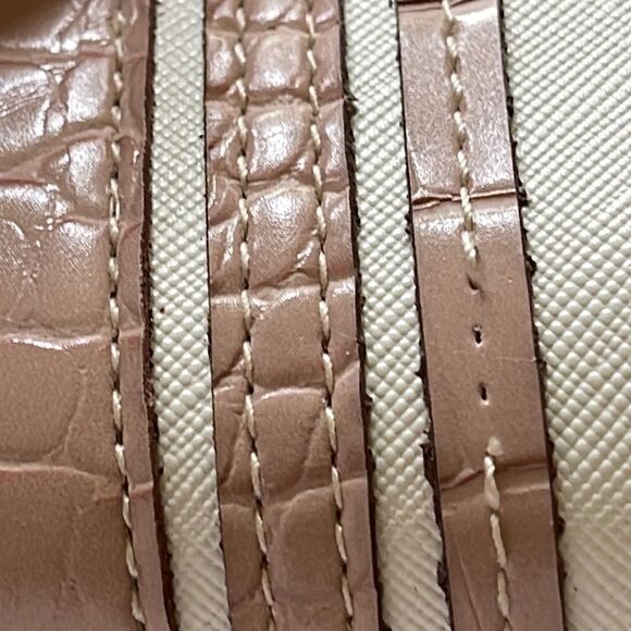 Giani
Bernini large wallet off white/cream - Picture 5 of 13